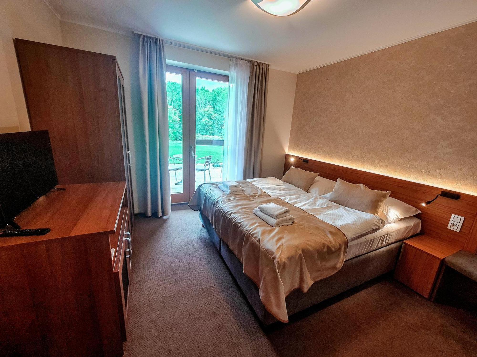 Penzion Vcelarsky Dvur Lednice Habitación foto